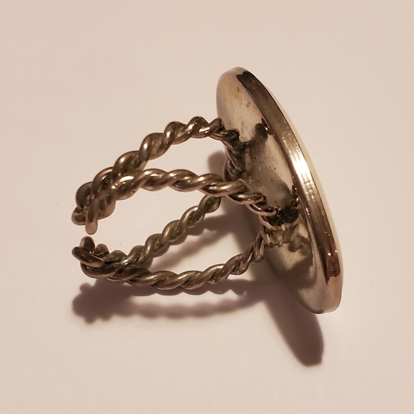 Handpainted Ring - Picture 2 of 2